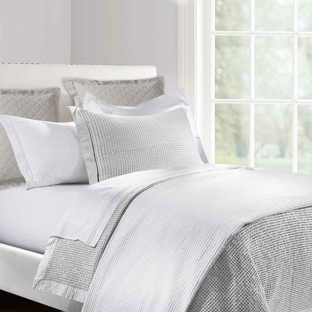 Picture of Waffle Weave Cotton Coverlet - White - Twin