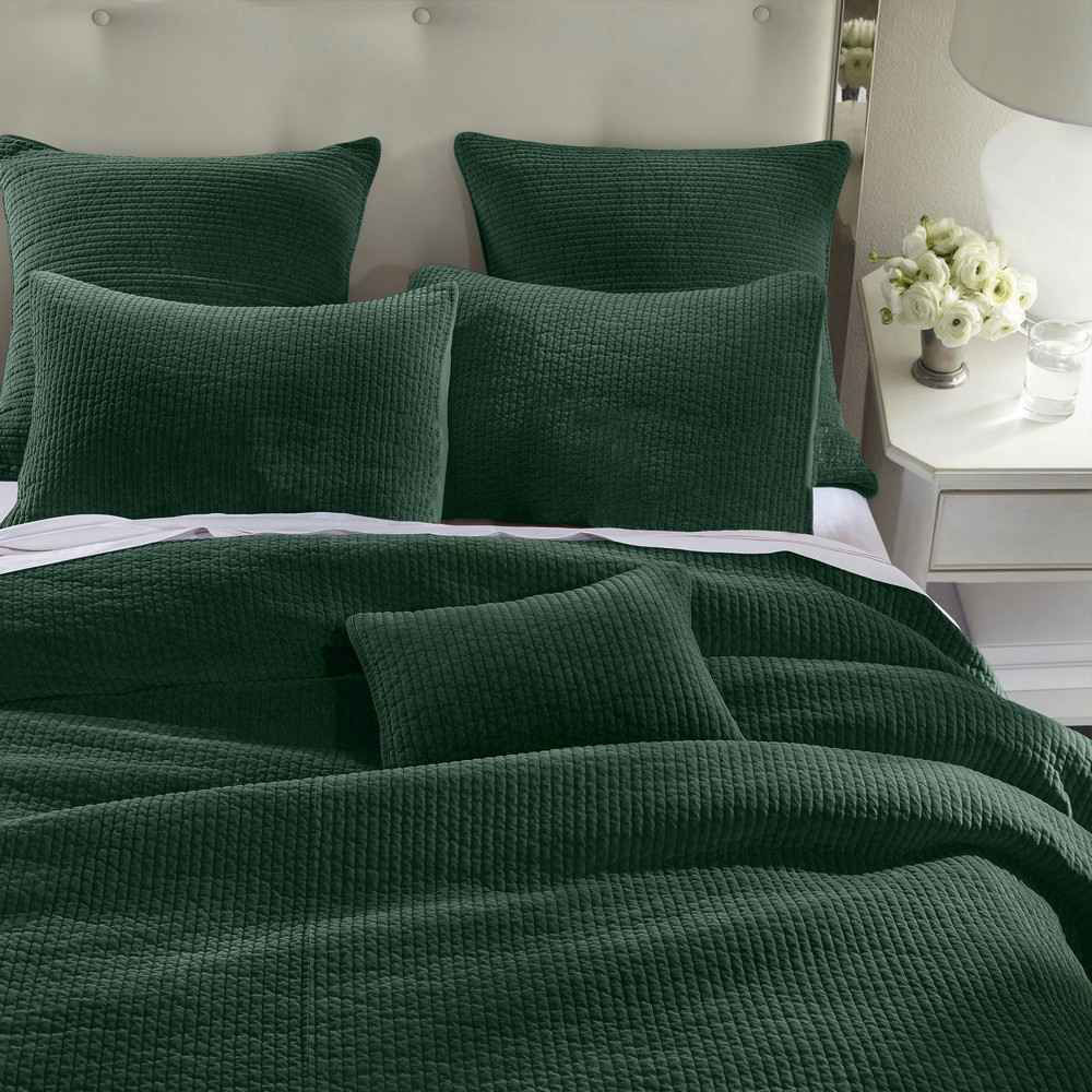 Picture of Stonewashed Cotton Velvet Quilt - Emerald