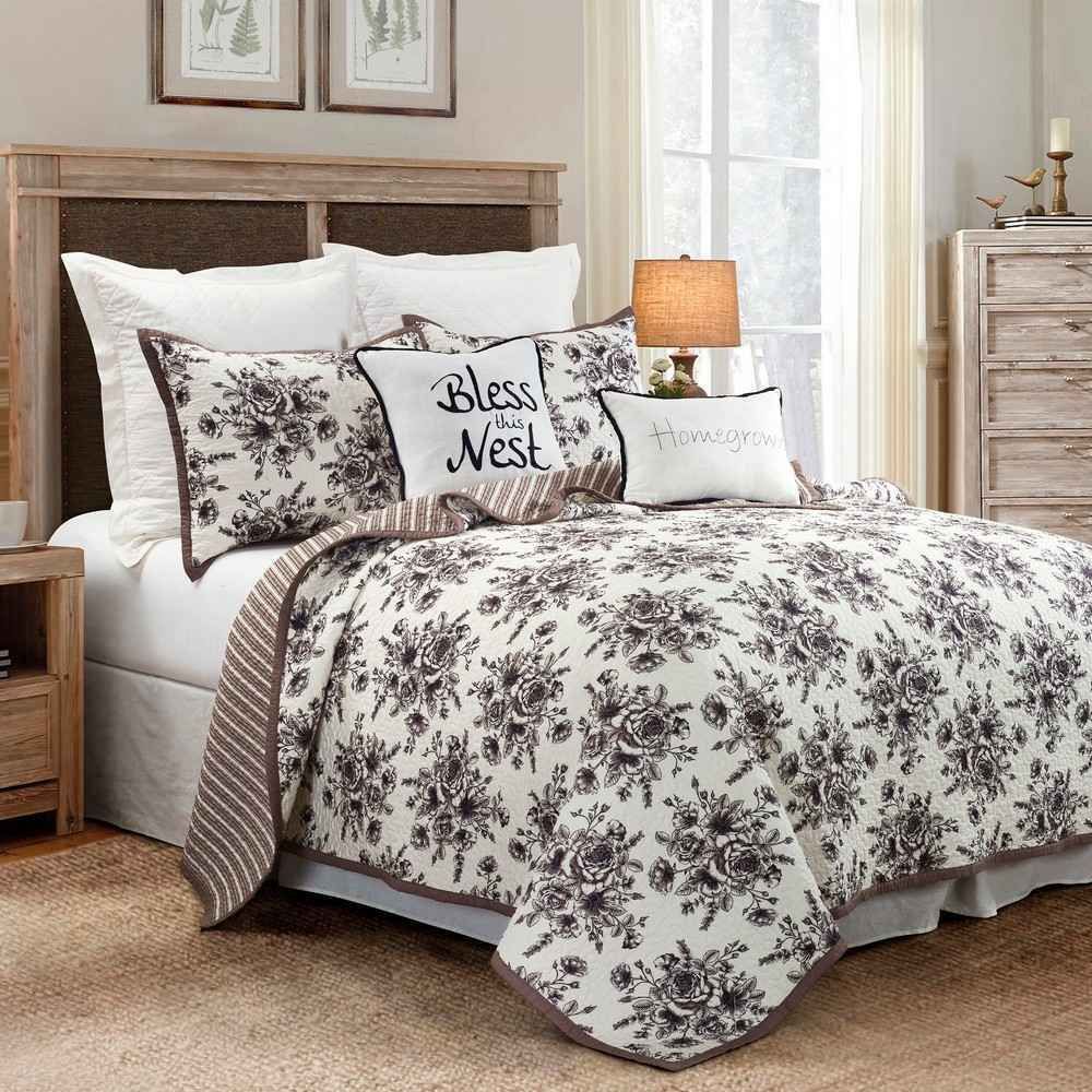 Picture of Lyla 3-Piece Quilt Set - White, Brown - Full/Queen