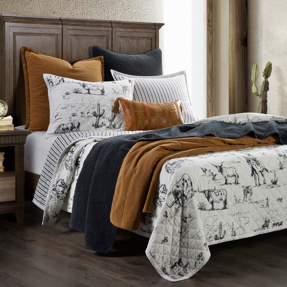 Picture of Ranch Life Western Toile Reversible Quilt Set - Black