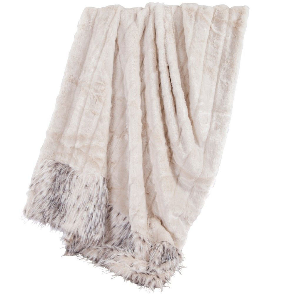 Picture of Snow Leopard Oversized Throw