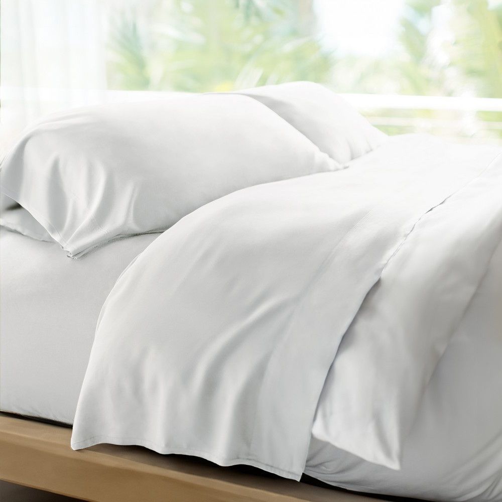 Picture of Retreat White Sheets by Cariloha