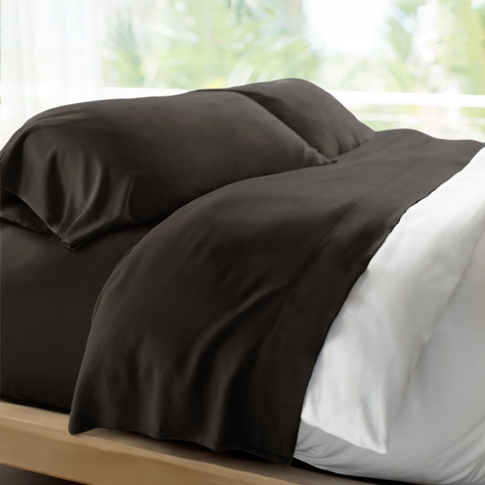 Picture of Retreat Black Sand Sheets by Cariloha