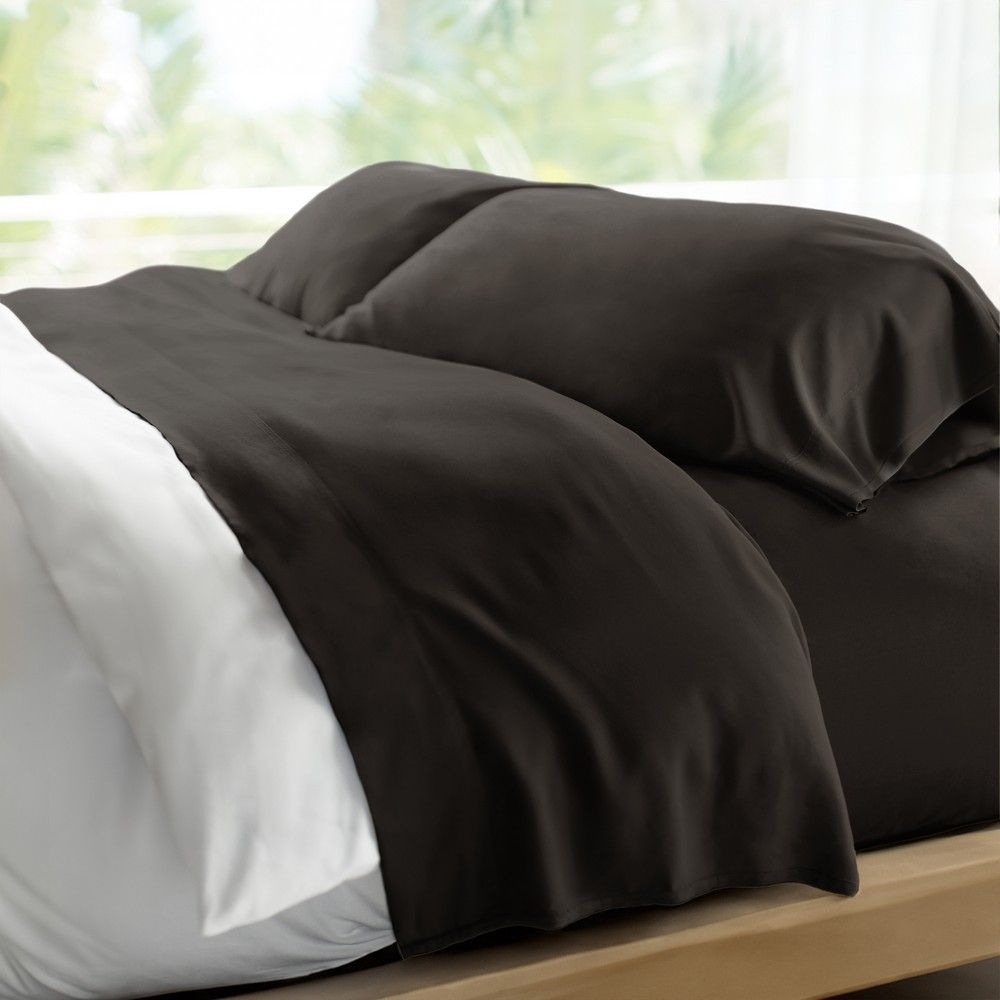 Picture of Retreat Black Sand Sheets by Cariloha