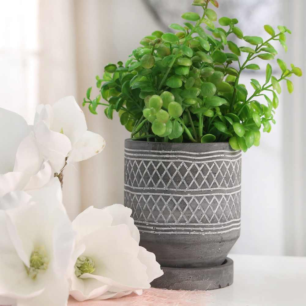 Picture of Diamond Pattern 5" Planter with Saucer - Gray